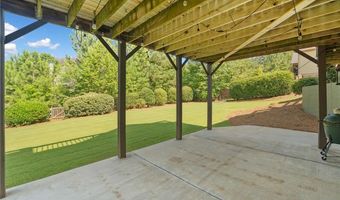 61 Eagle Rock Dr, Acworth, GA 30101