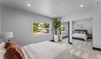 17660 Martha St, Encino, CA 91316