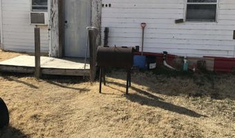 909 Avenue C, Beaver, OK 73932