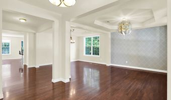679 Erin Dr, Avon, IN 46123