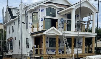 141 8th St, Avalon, NJ 08202