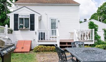 165 Sowams Rd, Barrington, RI 02806
