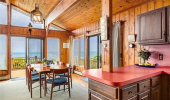 1035 Mohegan Trl, Block Island, RI 02807