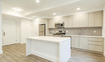 477 BROADWAY 305, Bayonne, NJ 07002