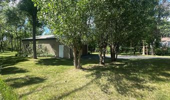 1402 N Mckay Ave NE, Alexandria, MN 56308