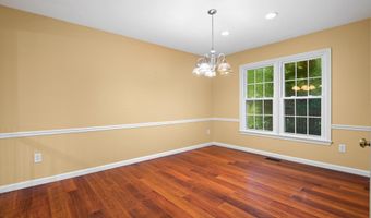 10 PINTO Ct, Rockville, MD 20850