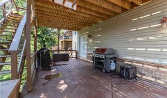 3906 NE Cadbury Ave, Bentonville, AR 72712