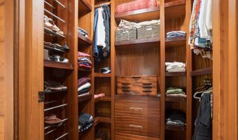 30 Mamao Pl, Haiku, HI 96708
