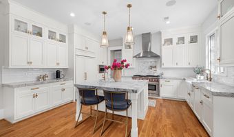 3403 JOHN MARSHALL Dr, Arlington, VA 22207