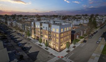 117 W 2ND St 202, Bayonne, NJ 07002