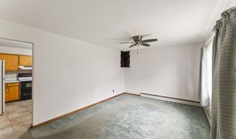 6 Sunrise Rd, Danbury, CT 06810