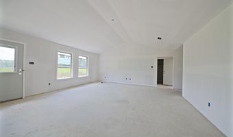 105 LLOYD HENDERSON Rd, Beebe, AR 72012