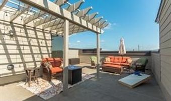 44782 TIVERTON Sq, Ashburn, VA 20147