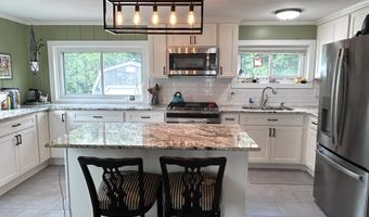 815 W Washington Ave, Alpena, MI 49707