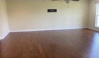 16613 A Parker Rd, Athens, AL 35611