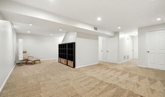 42972 DEER CHASE Pl, Ashburn, VA 20147