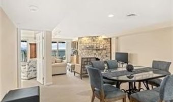 31 Coddinton Wharf 8, Newport, RI 02840