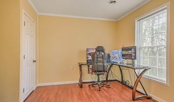 245 NW Leonard St, Abingdon, VA 24210