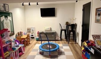 17 Fullrigger Ave, Barnegat, NJ 08005