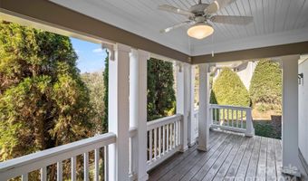 2 Creekside Way, Asheville, NC 28804