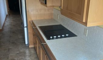 355 W WASHINGTON St, Athena, OR 97813