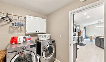 906 Delaware Dr, Buffalo, WY 82834
