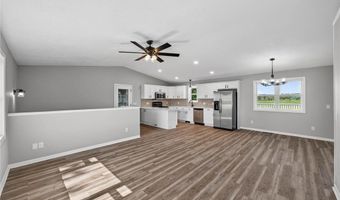 2027 40th Ave, Alden, WI 54020