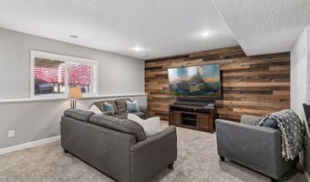 15711 Fair Hill Way, Apple Valley, MN 55124