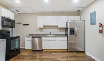 2645 N CHARLES St B, Baltimore, MD 21218