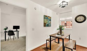 880 N POLLARD St 801, Arlington, VA 22203