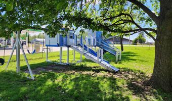 524 W Buckeye St, Berne, IN 46711