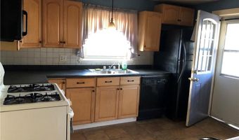 27 Norman St, Cumberland, RI 02864