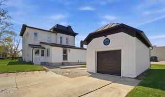 112 E River St, Antwerp, OH 45813