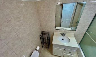 2750 NE 183rd St 906, Aventura, FL 33160