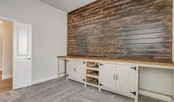 225 Palmerston Dr, Aledo, TX 76008