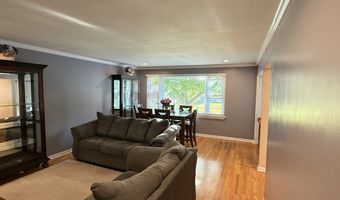 639 N Kaspar Ave, Arlington Heights, IL 60004