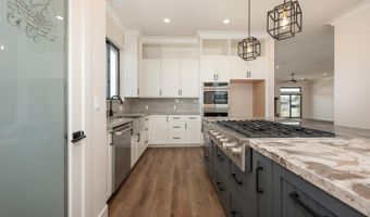 911 Holstein Ct, Gardnerville, NV 89460