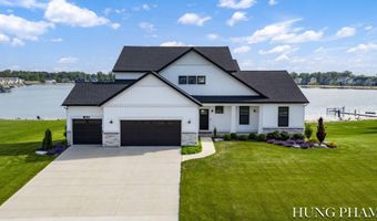 8213 Placid Waters Dr, Allendale, MI 49401