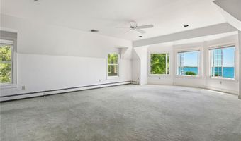 517 Tuckerman Ave, Middletown, RI 02842