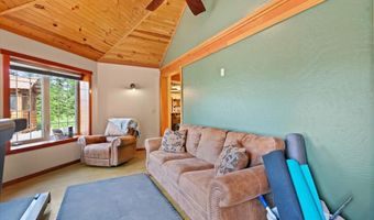 21807 E Doyle Rd, Cataldo, ID 83810