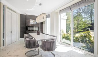 10405 BOSWELL Ln, Potomac, MD 20854