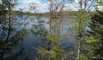 W16468 S Hilbert Dr, Armstrong Creek, WI 54103