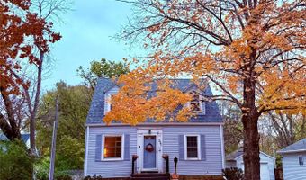 330 Franklin Ave, Ames, IA 50014