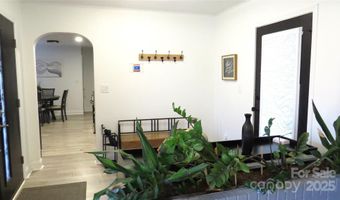 2104 Hillcrest Ave, Albemarle, NC 28001