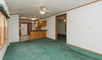 8254 NE 50th Ave, Altoona, IA 50009