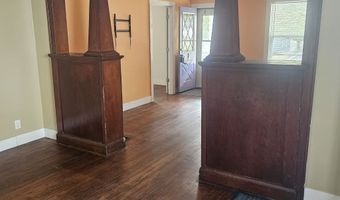 1728 Noble St, Anderson, IN 46016