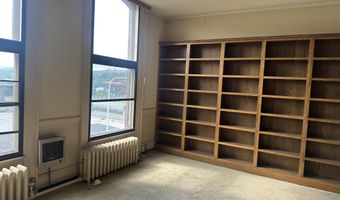49 E Main St, Amsterdam, NY 12010
