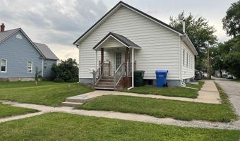 321 3rd Ave E, Albia, IA 52531