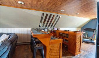 62 SPRING St, Lincoln, RI 02838