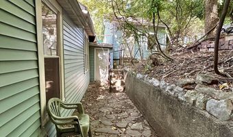 31 First St, Athens, OH 45701